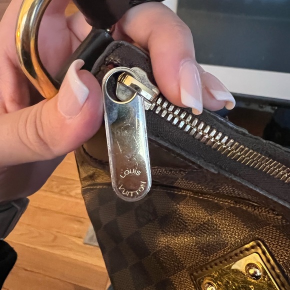 Louis Vuitton Thames PM Damier - Picture 12 of 16